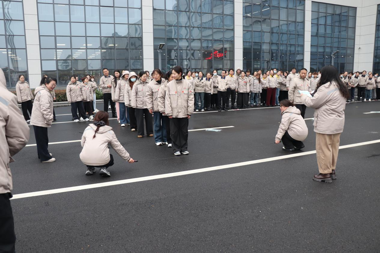 巾帼展风采，活力暖人心